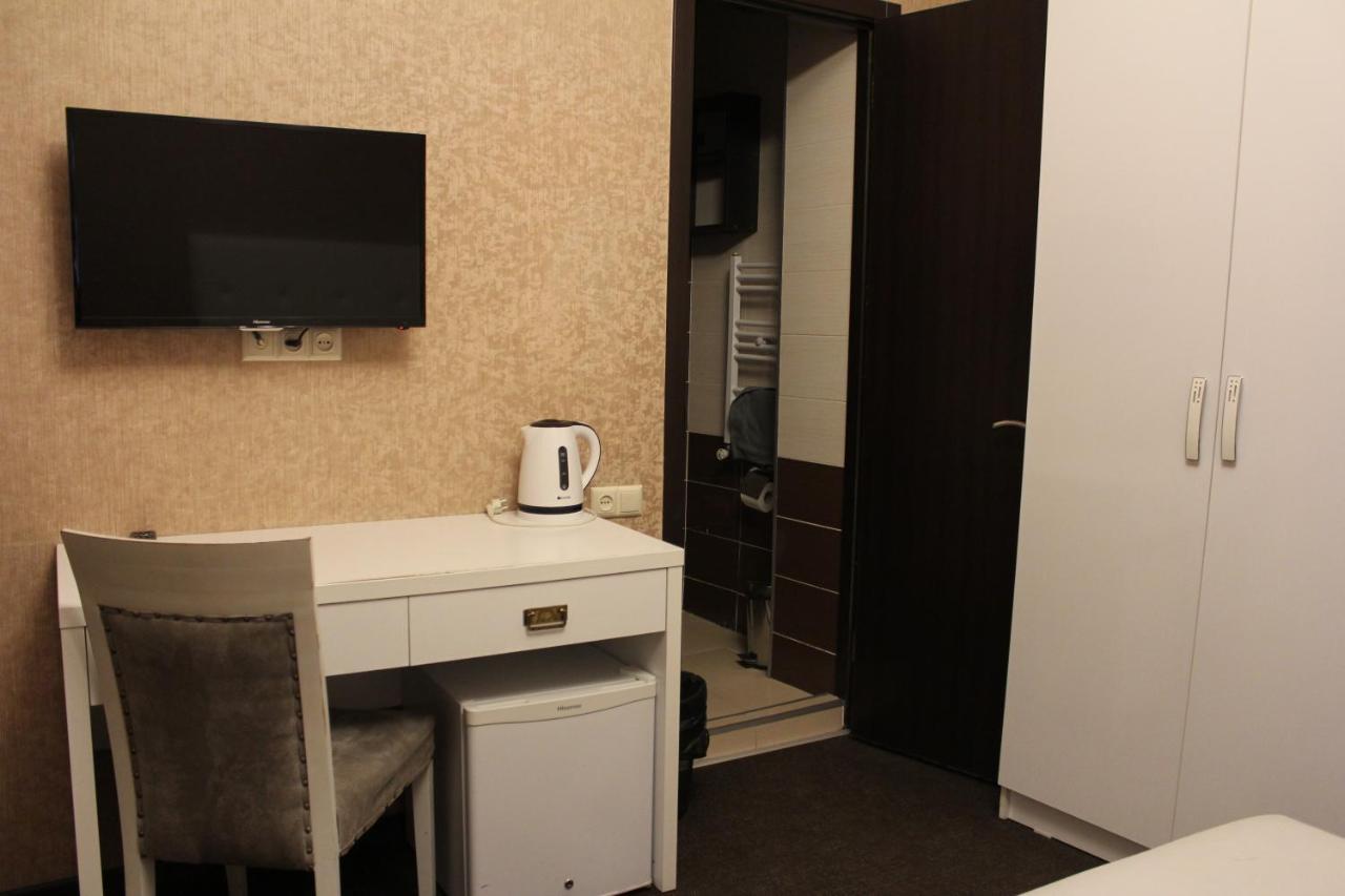 Hotel Plaza Tbilisi Exterior photo